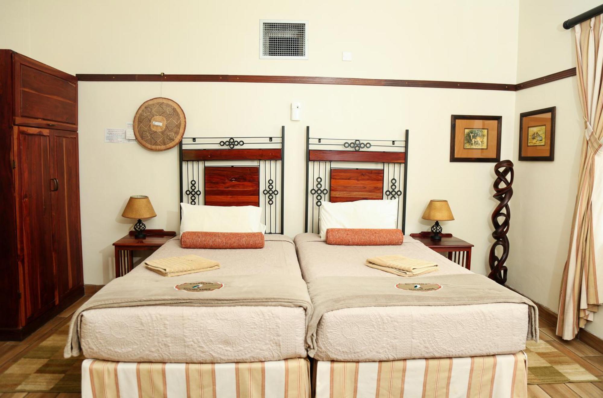Woodlands Stop Over And Lodge Francistown Exterior foto